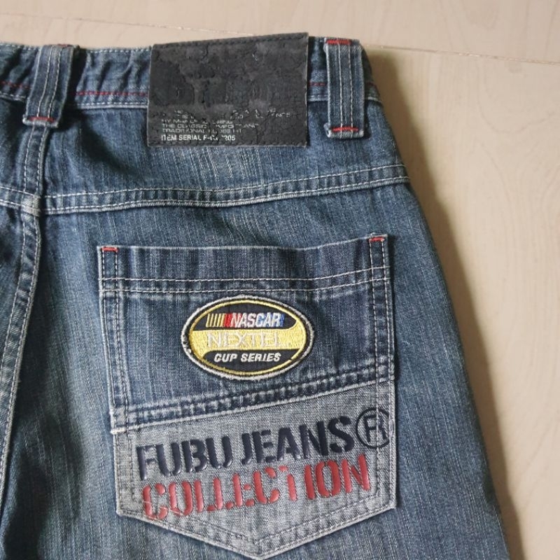 กางเกงยีนส์ชาย-แบรนด์-fubu-jeans-collection-nascar-fubu-jeans-งานหายาก-1992-กางกงยีนส์-กางเกงยีนส์ราคาถูก