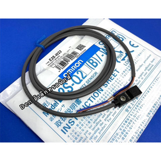 Omron E2S-W23 PROXIMITY SENSOR 12-24VDC  1M (ของใหม่) ระยะ2.5mm 3สาย ชนิด NPN-NO