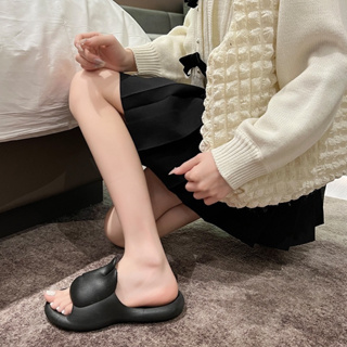 ภาพขนาดย่อของภาพหน้าปกสินค้ารองเท้าเเตะกระต่าย พื้นนิ่ม แฟชั่นรองเท้าผู้หญิง เสริมส้น ฮิตที่สุด สวยสไตล์เกาหลี X-04 จากร้าน nnt0570ori บน Shopee ภาพที่ 3