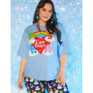 เสื้อยืดฟ้าลายแคร์แบร์ พลัสไซต์ (สินค้างานลิขสิทธิ์แท้100% X Care Bears ครบรอบ 40 ปี) สไตล์Y2K การ์ตูนยุค90 เสื้อการ์ตูน