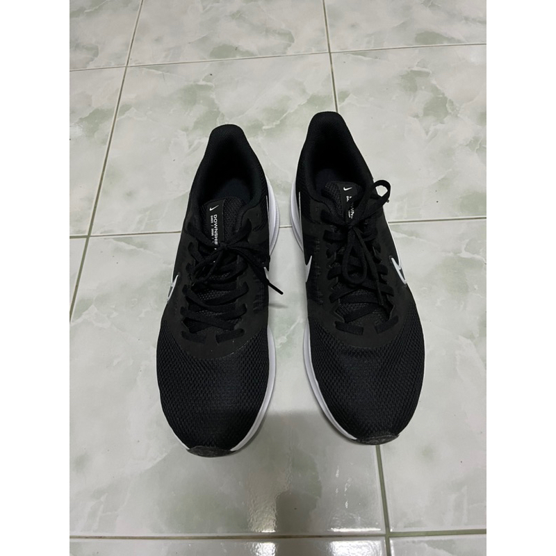 NIKE Downshifter 11 size 10 US แท้ มือสอง ใส่ 3 ครั้ง สภาพ 99 Shopee