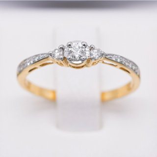 แหวนเพชรช่วงกลาง 3 เม็ด แหวนเพชร แหวนทองเพชรแท้ ทองแท้ 37.5% (9K) ME521