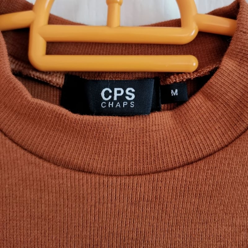 cps-chaps-เสื้อครอป-สีน้ำตาล-size-m-ผ้านิ่ม-ทรงสวย-ยังไม่ผ่านการใช้งาน