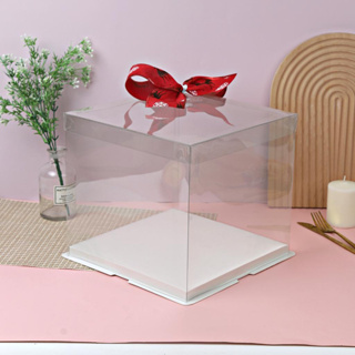 Boxjourney กล่องเค้กพลาสติก (2ปอนด์) ทรงสี่เหลี่ยม ฝาใส ขนาด 25.5 x 25.5 x 23 ซม. (1 ชิ้น/แพ็ค)