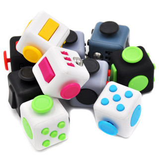 Magic Fidget Cube ของเล่นคลายเครียด ฟิดเจ็ท เต๋าคลิก ของเล่นคลายเครียด และฝึกสมาธิ แก้สมาธิสั้น Bigmart สินค้าพร้อมส่ง