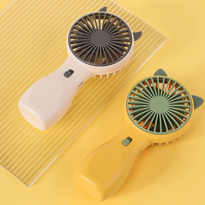 banana-พัดลมพกพา-mini-fan-usb-ชาร์จแบบพกพา-พัดลมตั้งโต๊ะ-ขนาดเล็ก-พัดลมมือถือ