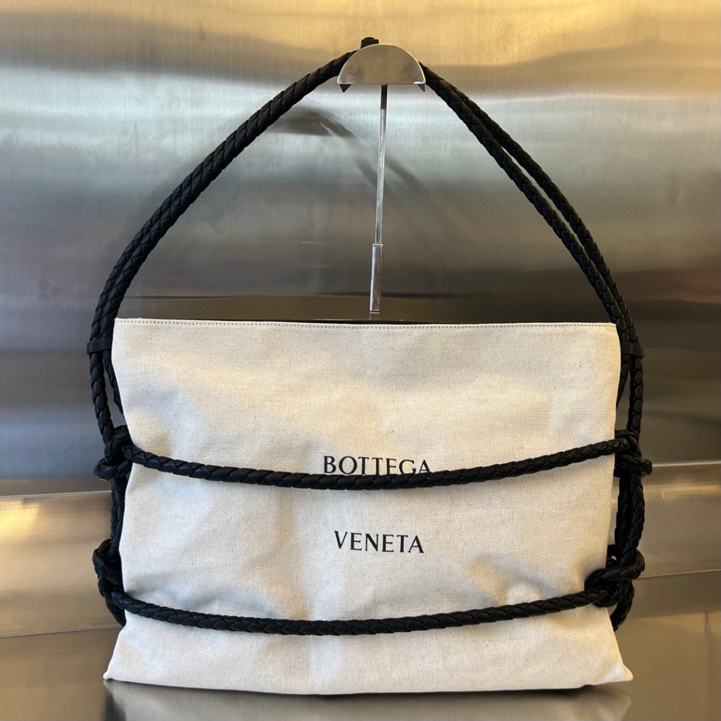 พรี-ราคา9200-bottega-veneta-743625-หนังแท้-กระเป๋าสะพายไหล่-50x34x10cm