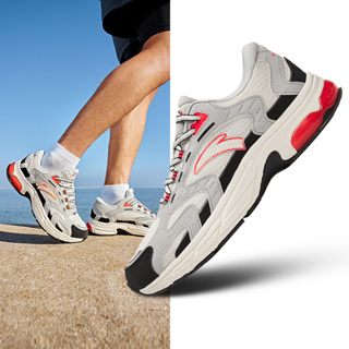 ANTA AT954 Men Retro Sneakers ดูดซับแรงกระแทก ใส่สบายระบายอากาศ รองเท้าวิ่งผู้ชาย112315503