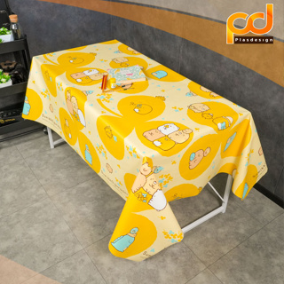 ปูโต๊ะหลังผ้า ยาว 2 เมตร ลิขสิทธิ์แท้ ลายSumiko สีเหลือง เนื้อเหนียว ทนทาน กันน้ำ กันลื่น by Plasdesign