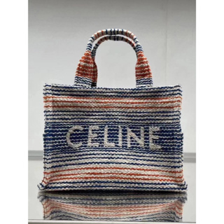 กระเป๋า CABAS THAIS ขนาดเล็ก ผลิตจากผ้าลายแถบพร้อมสัญลักษณ์ CELINE หลากสี ขนาด 29 X 16 X 13 ซม