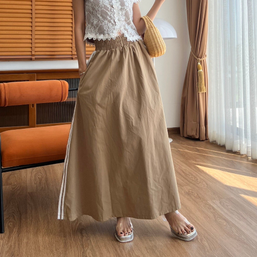chani-8121-llong-skirt-กระโปรง-ผ้าเชิ้ตแถบข้าง-เอวยืด-งานผ้าใส่สบาย-ไม่อึดอัดค่า