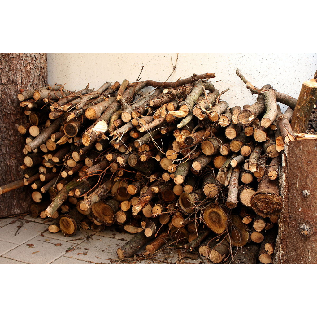 ไม้สําหรับใช้เป็นเชื้อไฟ-ไม้ฟืนก่อไฟ-ฟืน-firewood-camp-fire-stove-มัดละ-1-kg-35-บาท