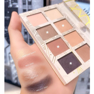 Golden Slipper Eye Shadow Palette