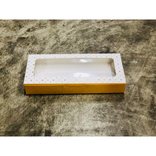 BB21 กล่องขนมเปี๊ยะ สีเหลือง(10ชิ้น)