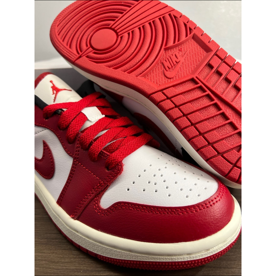 nike-jordan-air-jordan-1-low-dc0774-160-ของแท้-100-sneakers