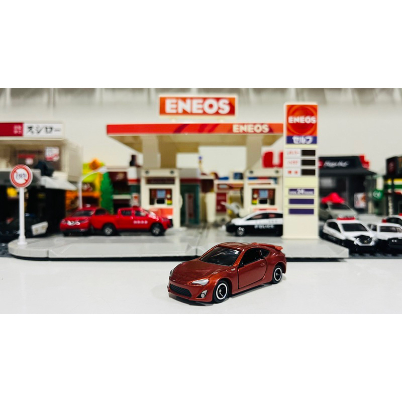 model-tomica-vehicle-toyota-86-orange-scale-1-60-no-46-ปีกหลังสีเดียวกับตัวรถ