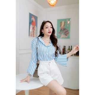 โค้ด DEWOCT1 ลด45฿ Dewishes 🩵 Stripe Babyblue Poly Shirt เสื้อเชิ้ตแขนยาว ลายริ้ว ฟ้าขาว