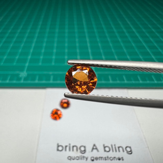 โกเมนสีส้ม (spessatite garnet) 3.03 ct/3pcs (6.0x3.5)มม สีส้มสอ สวยมากก ไฟเต็ม