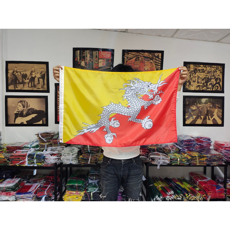 lt-ส่งฟรี-gt-ธงชาติ-ภูฏาน-ภูฐาน-bhutan-flag-4-size-พร้อมส่งร้านคนไทย