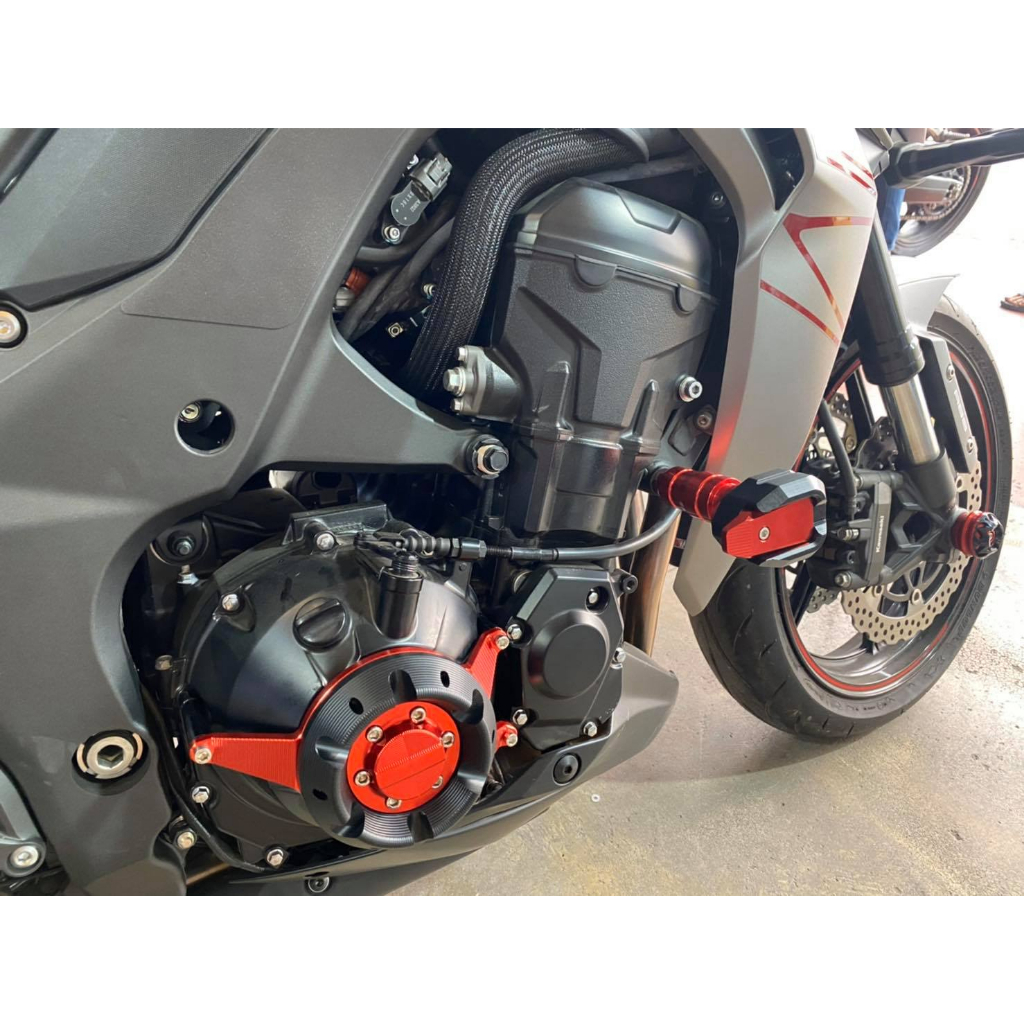 กันล้มข้างเครื่อง-z650-zx6r-zx10r-z1000