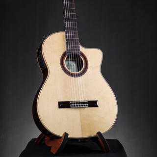 กีต้าร์คลาสสิค Cordoba GK Studio Limited SOLID EUROPEAN SPRUCE / ZIRICOTE Classic Guitar กีตาร์คลาสสิค กีตาร์