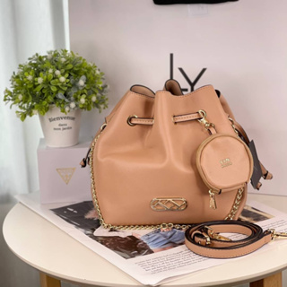 LYN กระเป๋าทรงพอชลิน กระเป๋าทรงจีบทรงถัง หนังPU Leather รุ่นใหม่ชนช้อป งานoutlet SALE60-70%OFF Brand
