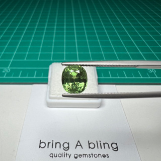 เขียวส่อง(green sapphire) ของจันทบุรี 3.16 ct สวยมาก ไฟดี