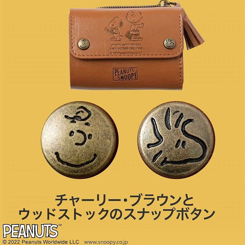 new-chanel2hand-peanuts-snoopy-minimal-wallet-small-wallet-กระเป๋านิตยสารญี่ปุ่น-กระเป๋าญี่ปุ่น-กระเป๋าสตางค์สนูปปี้