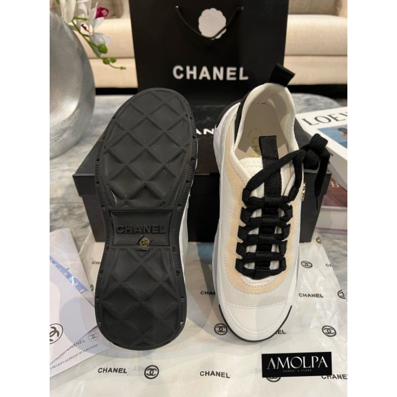 accessories-รองเท้า-chanel-women-cc-sneaker-อุปกรณ์ครบ-ตามช๊อป-รุ่นนี้แม่ปลื้มมมมมากกก-เนื้องานอย่างดี