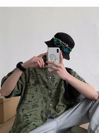 oversize😁CTA1143😁NEW เสื้อเชิ้ตแขนสั้นการพิมพ์ลวดลายกระดุมหน้าผู้ชาย เสื้อสไตล์สตรีทแฟชั่นเกาหลีวินเทจ