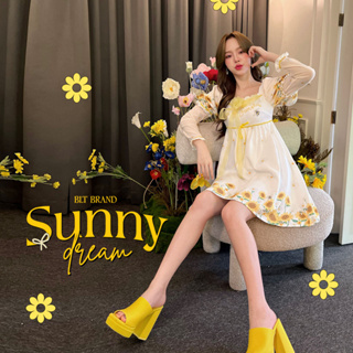 R57 Sunny Dream : Dress มินิเดรสสีขาวกับทานตะวัน