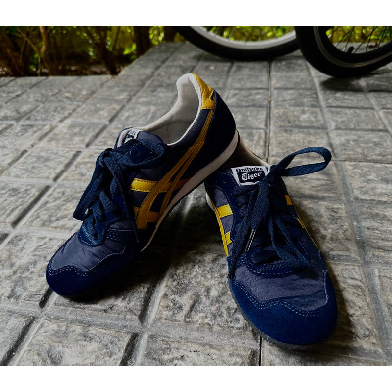 รองเท้าผ้าใบ-onitsuka-tiger-ของเเท้-size-37-5