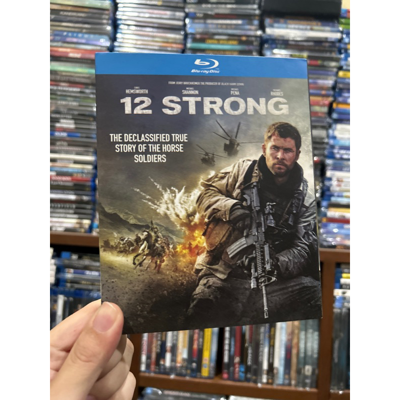 12-strong-blu-ray-แท้-หนังแอคชั่นสุดมันส์-มีเสียงไทย-บรรยายไทย-รับซื้อ-blu-ray-แท้