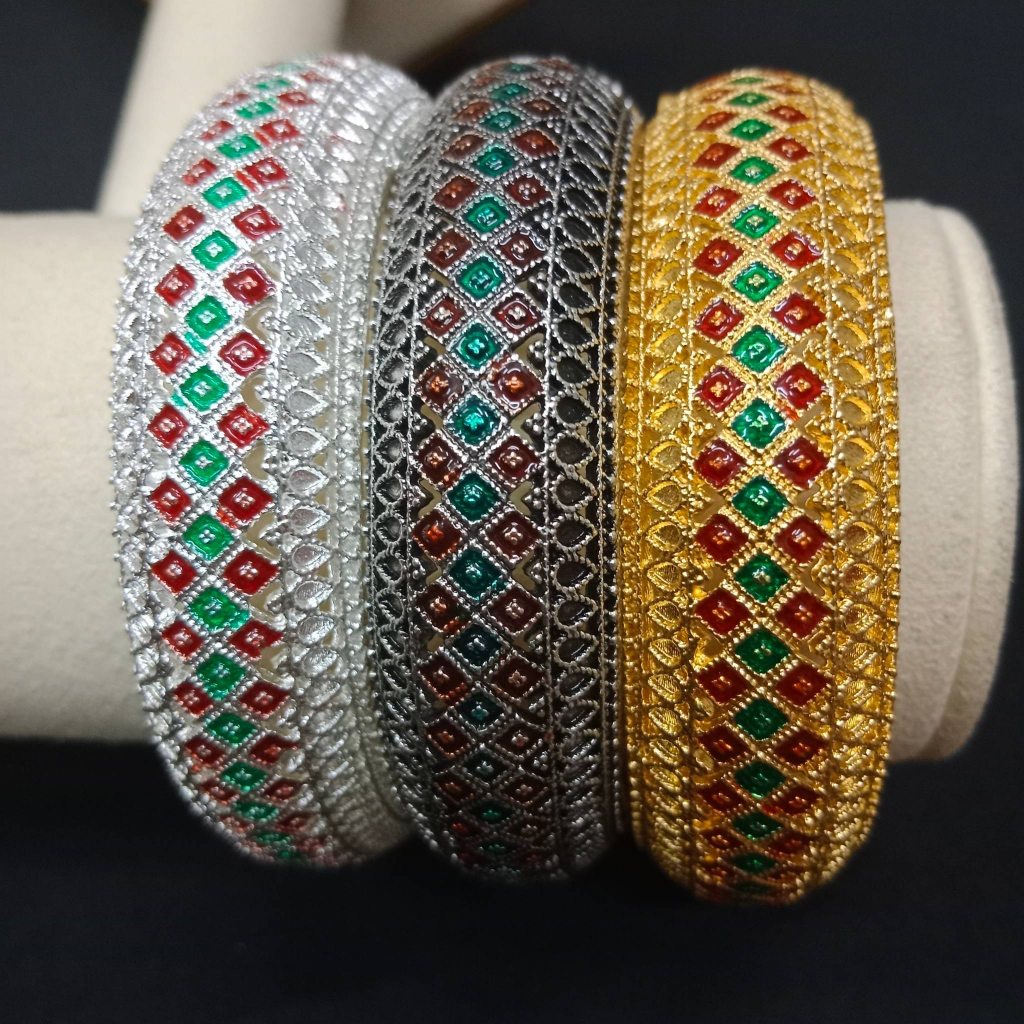 กำไลข้อมือล้านนา-กำไลชาติพันธ์-กำไลเจ้านาง-สินค้าพร้อมส่งจากประเทศไทย