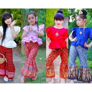 in // ชุดไทยเด็กหญิง ชุดเซ็ทเสื้อระบาย + กางเกงผ้าไทย(ไม่รวมเครื่องประดับ)