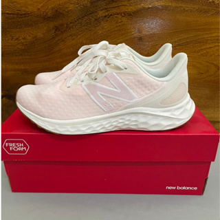 ส่งต่อ Size 8.5 NEW BALANCE Fresh Foam Arishi V4 รองเท้าวิ่งผู้หญิง
