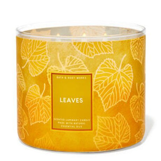 เทียนหอม Bath & Body Works กลิ่น Leaves ,Paris Cafe , Hot Cocoa & Cream , Flannel , Merry Cookie , Hibiscus Paradis