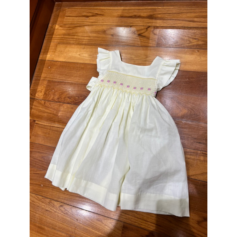 smocked-dress-3y-4y-งานสวยมาก-handmade-ผ้าเบาสบาย-เหมาะกับหน้าร้อน