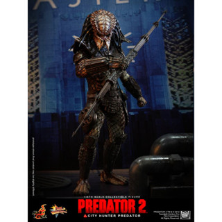 HOT TOYS MMS 173 PREDATOR 2 – CITY HUNTER (มือสอง)