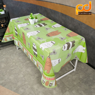 ปูโต๊ะหลังผ้า ยาว 2 เมตร ลิขสิทธิ์แท้ ลายวีแบร์แบร์ สีเขียว เนื้อเหนียว ทนทาน กันน้ำ กันลื่น by Plasdesign