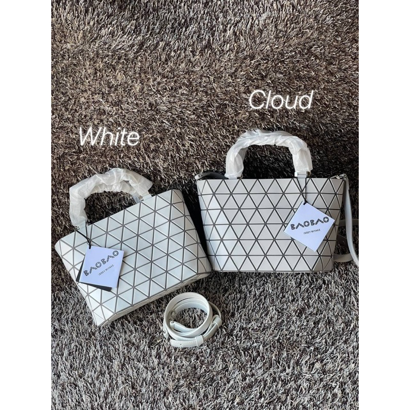 bao-bao-issey-miyake-matte-crystal-small-tote