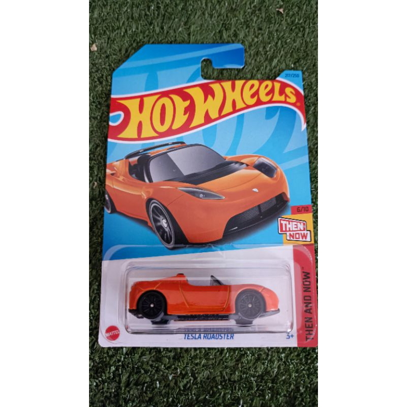 Tesla roadster hot wheels outlet 2019