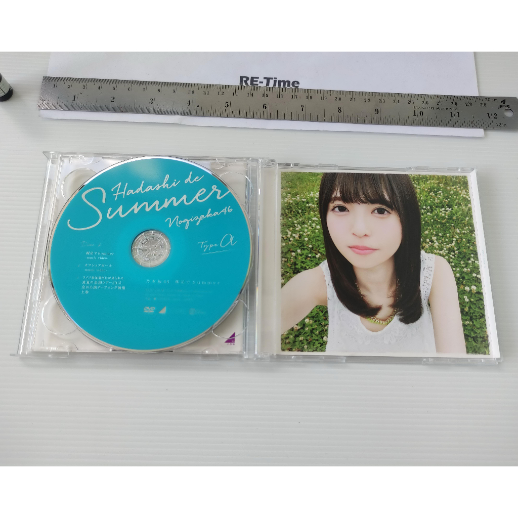 nogizaka46-hadashi-de-summer-cd-dvd-type-a-มือ2