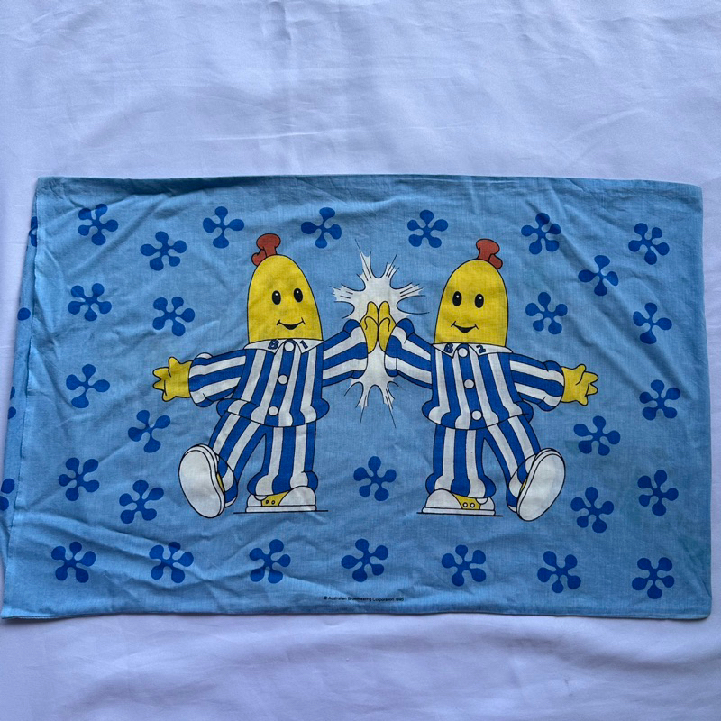 bananas-in-pyjamas-b1-b2-ปลอกหมอนการ์ตูนวินเทจ-กล้วยหอมจอมซน