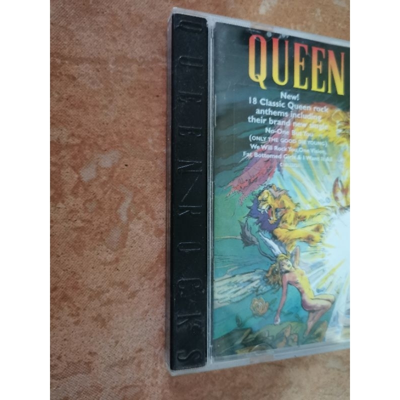 cd-audio-queen-rocks-made-in-holland