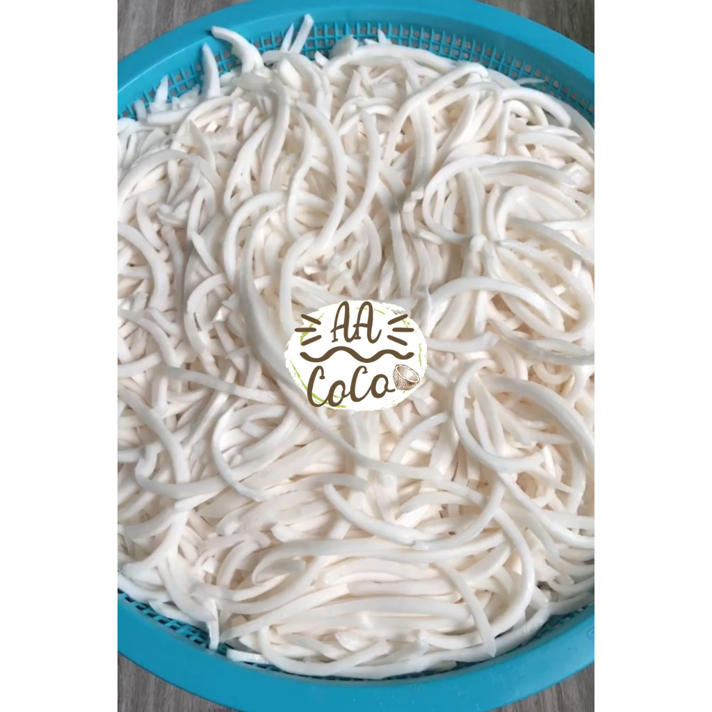 พร้อมส่ง-เนื้อมะพร้าวน้ำหอม-เส้น-สองชั้น-1-kg