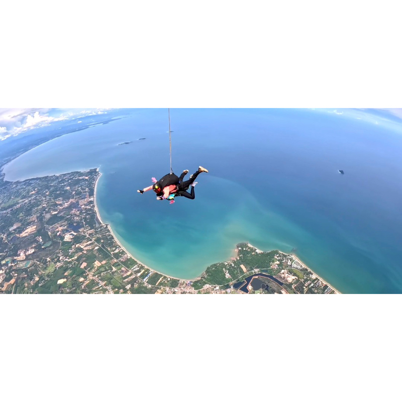 skydive-at-dropzone-thailand-only-jump