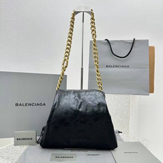 กระเป๋าสะพาย Rare item#balenPUFER BAG SIE 28*12*29CM