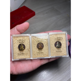 เหรียญ พุทธสิหิงแจกทาน ปี ๖๔  เนื้อหน้ากาก เงิน ทองแดง นาค