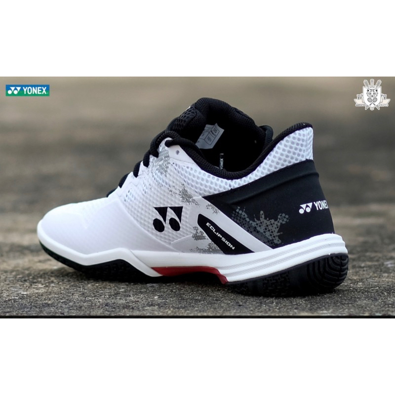 รองเท้าแบดมินตัน-yonex-eclipsion-z3-wide-white-black